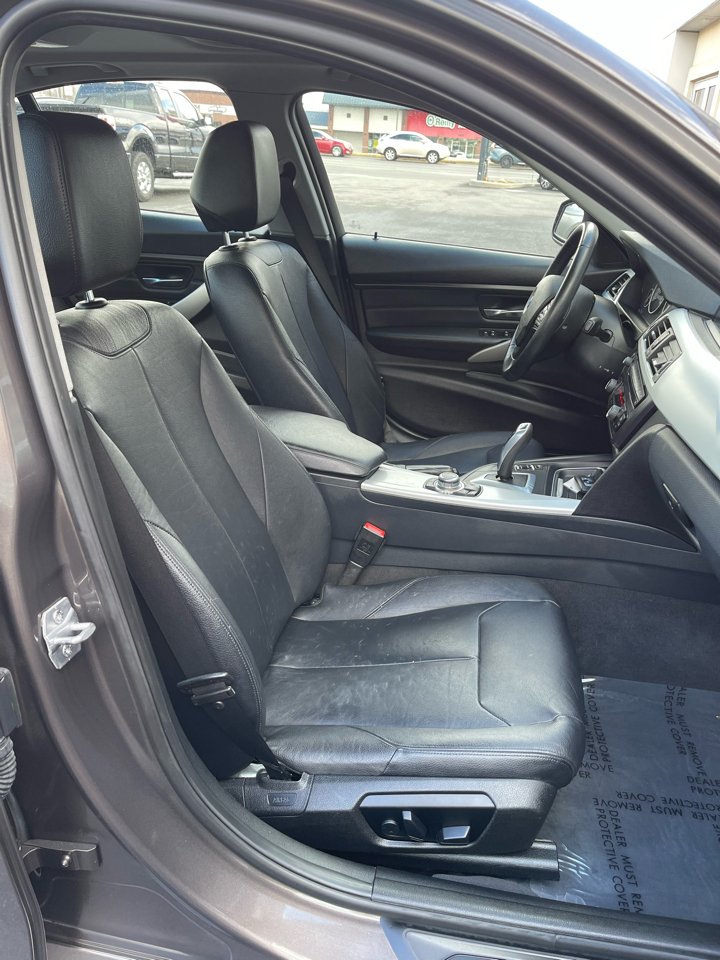 BMW 3-Series 328i xDrive Sedan 2013