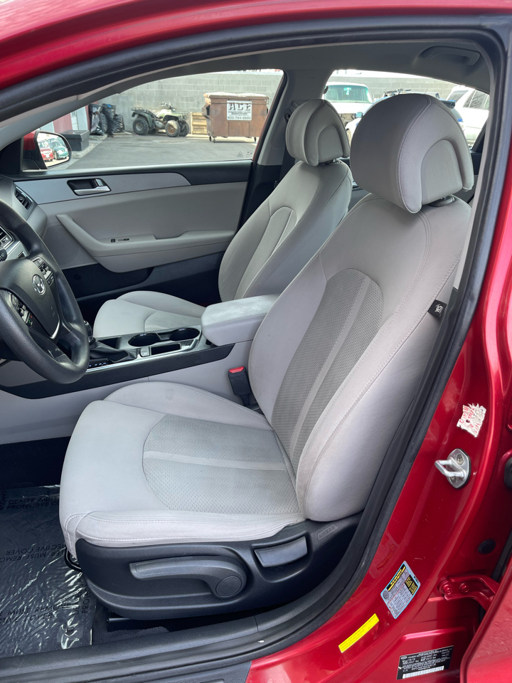 Hyundai Sonata SE 2017