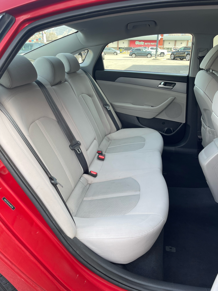 Hyundai Sonata SE 2017