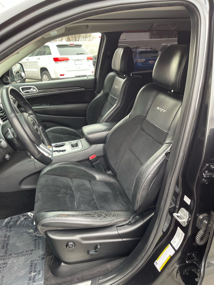 Jeep Grand Cherokee SRT8 4WD 2013