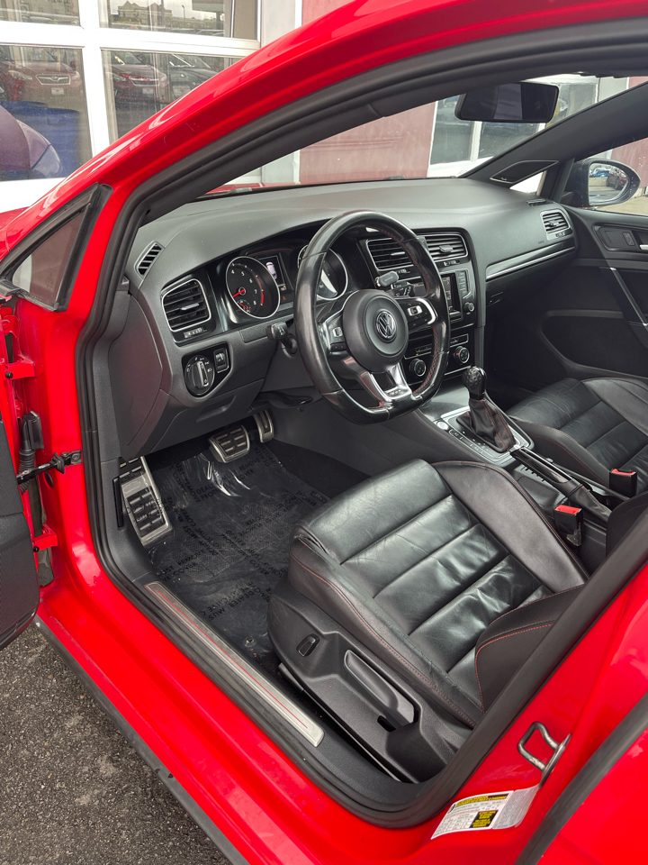 Volkswagen GTI S 6A 4-Door 2015