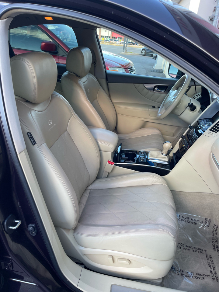 Infiniti FX FX35 AWD 2010