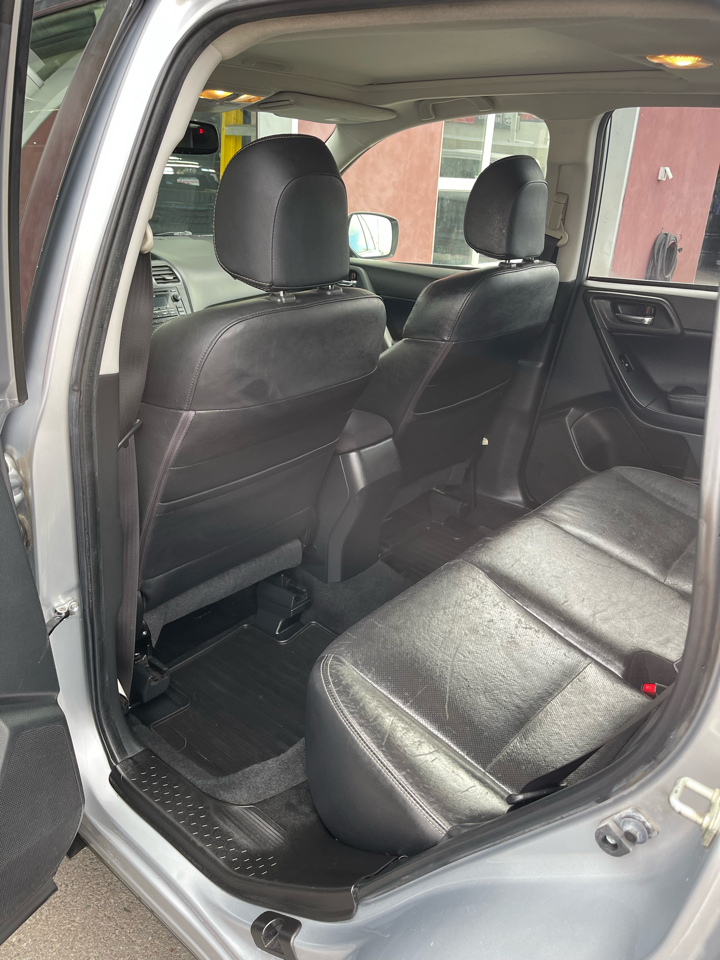 Subaru Forester 2.5i Limited 2015