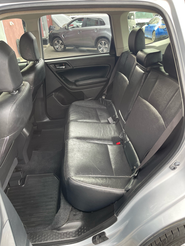 Subaru Forester 2.5i Limited 2015