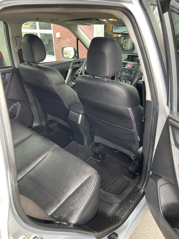 Subaru Forester 2.5i Limited 2015