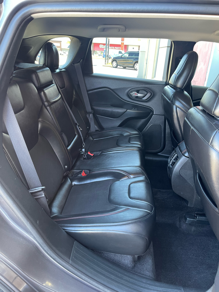 Jeep Cherokee Trailhawk 4WD 2019