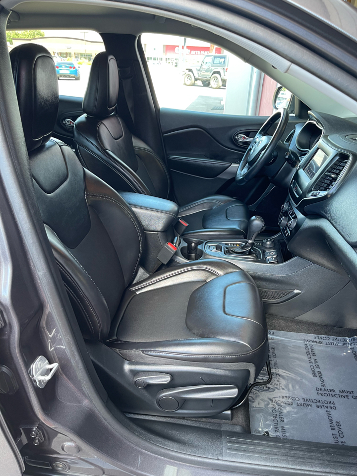 Jeep Cherokee Latitude Plus 4WD 2019