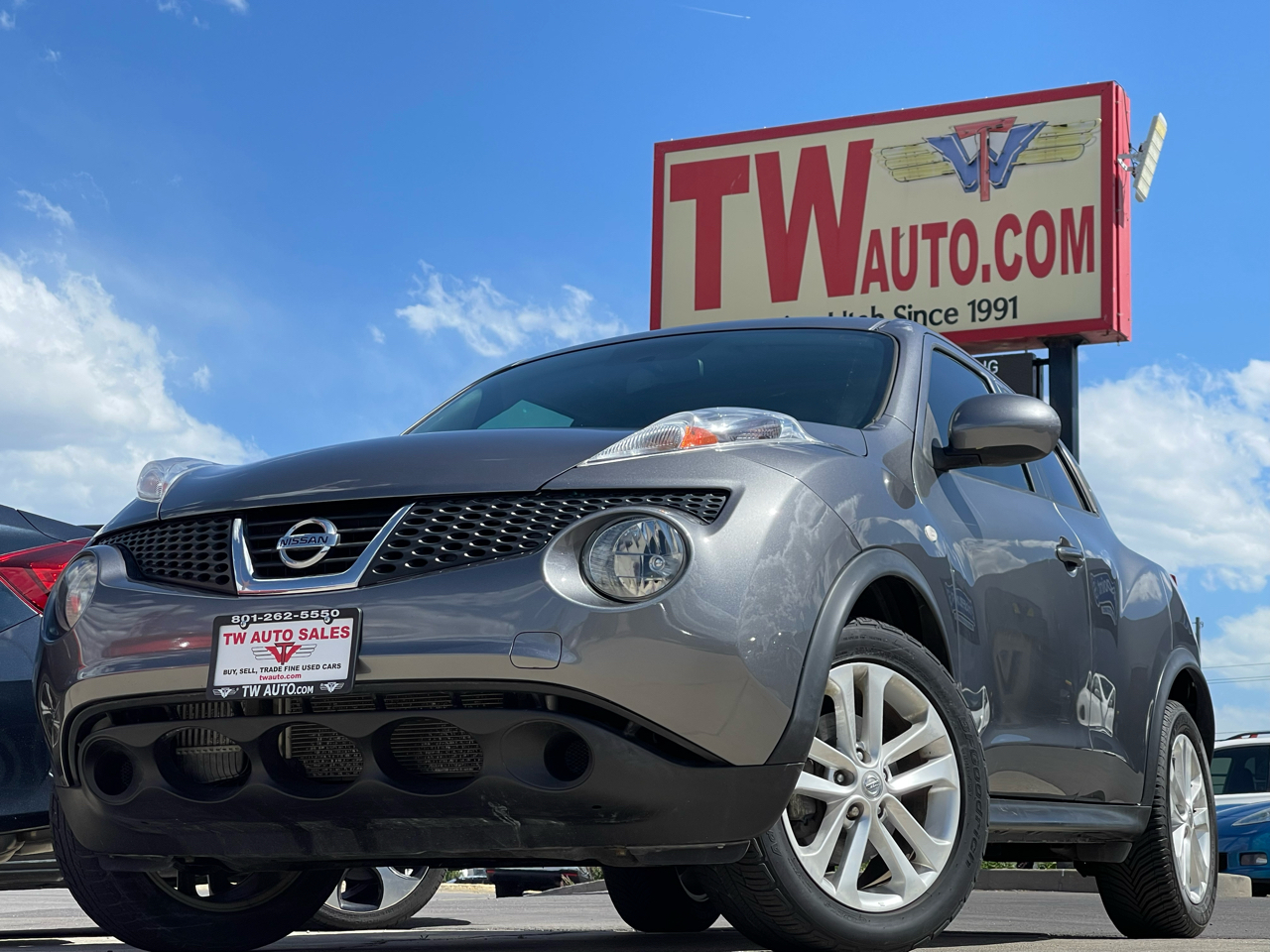 2012 Nissan Juke S FWD