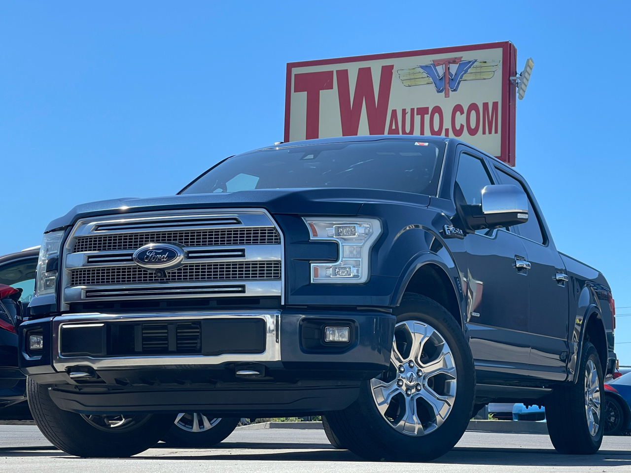 2015 Ford F-150 Platinum SuperCrew 4WD