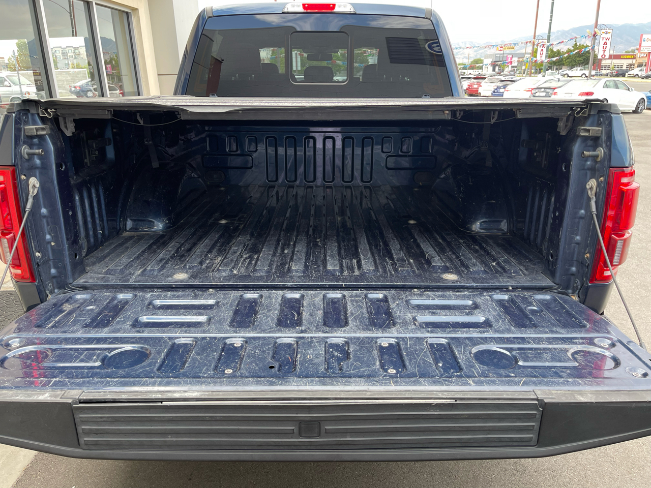 Ford F-150 Platinum SuperCrew 4WD 2015
