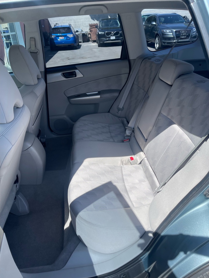 Subaru Forester 2.5XS 2010