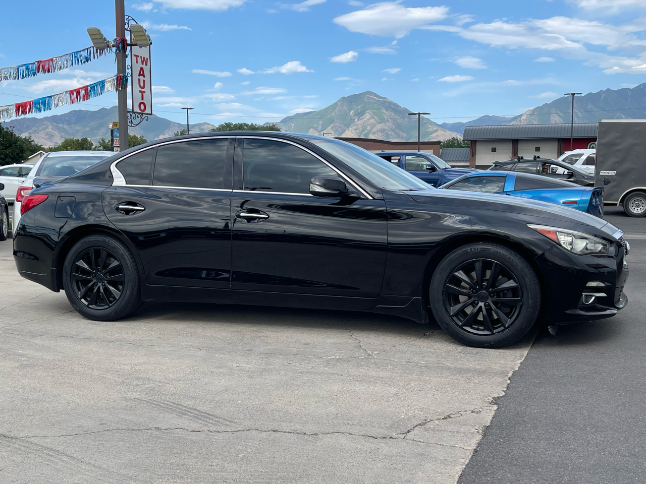 Infiniti Q50 Base AWD 2014