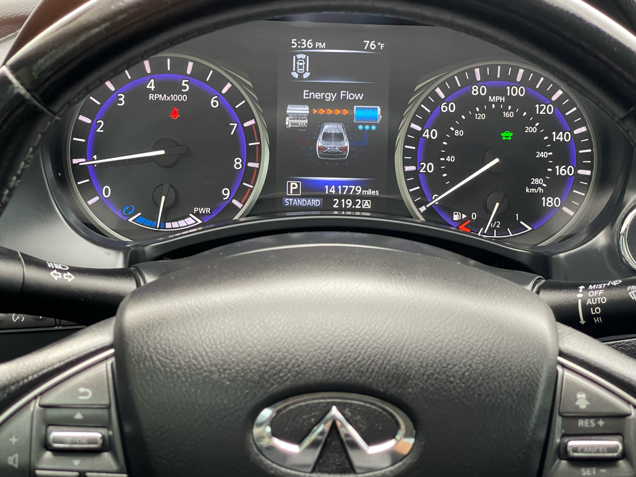 Infiniti Q50 Base AWD 2014