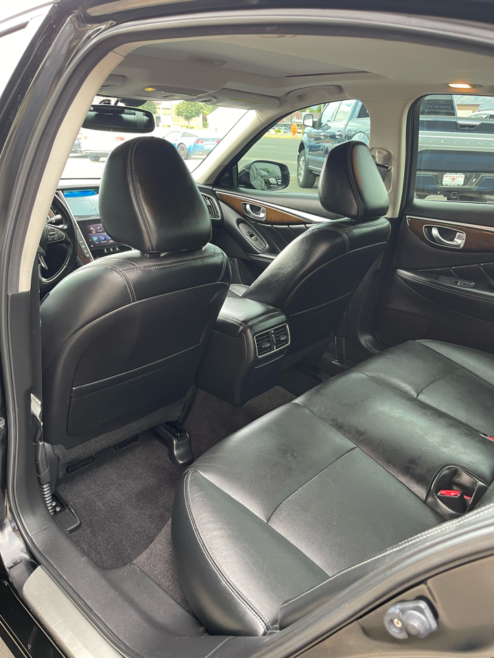 Infiniti Q50 Base AWD 2014