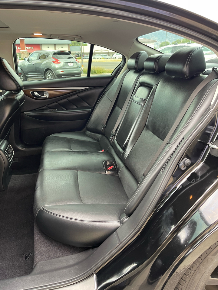 Infiniti Q50 Base AWD 2014