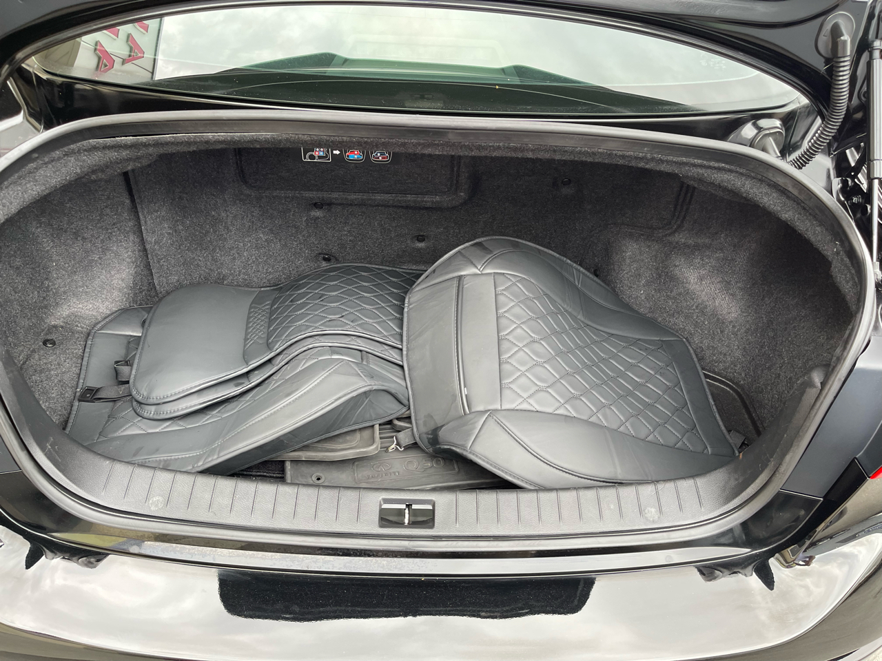 Infiniti Q50 Base AWD 2014
