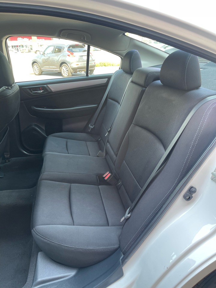 Subaru Legacy 2.5i Premium 2015