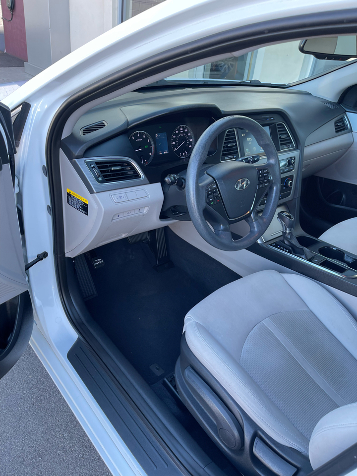 Hyundai Sonata SE 2016