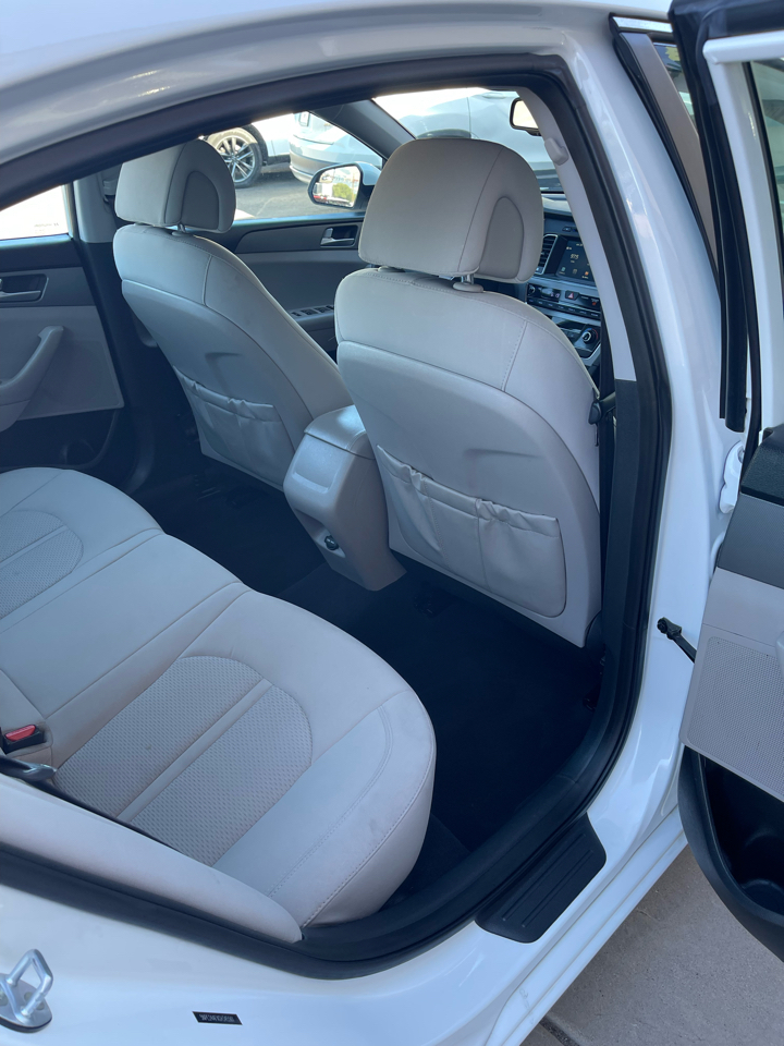 Hyundai Sonata SE 2016