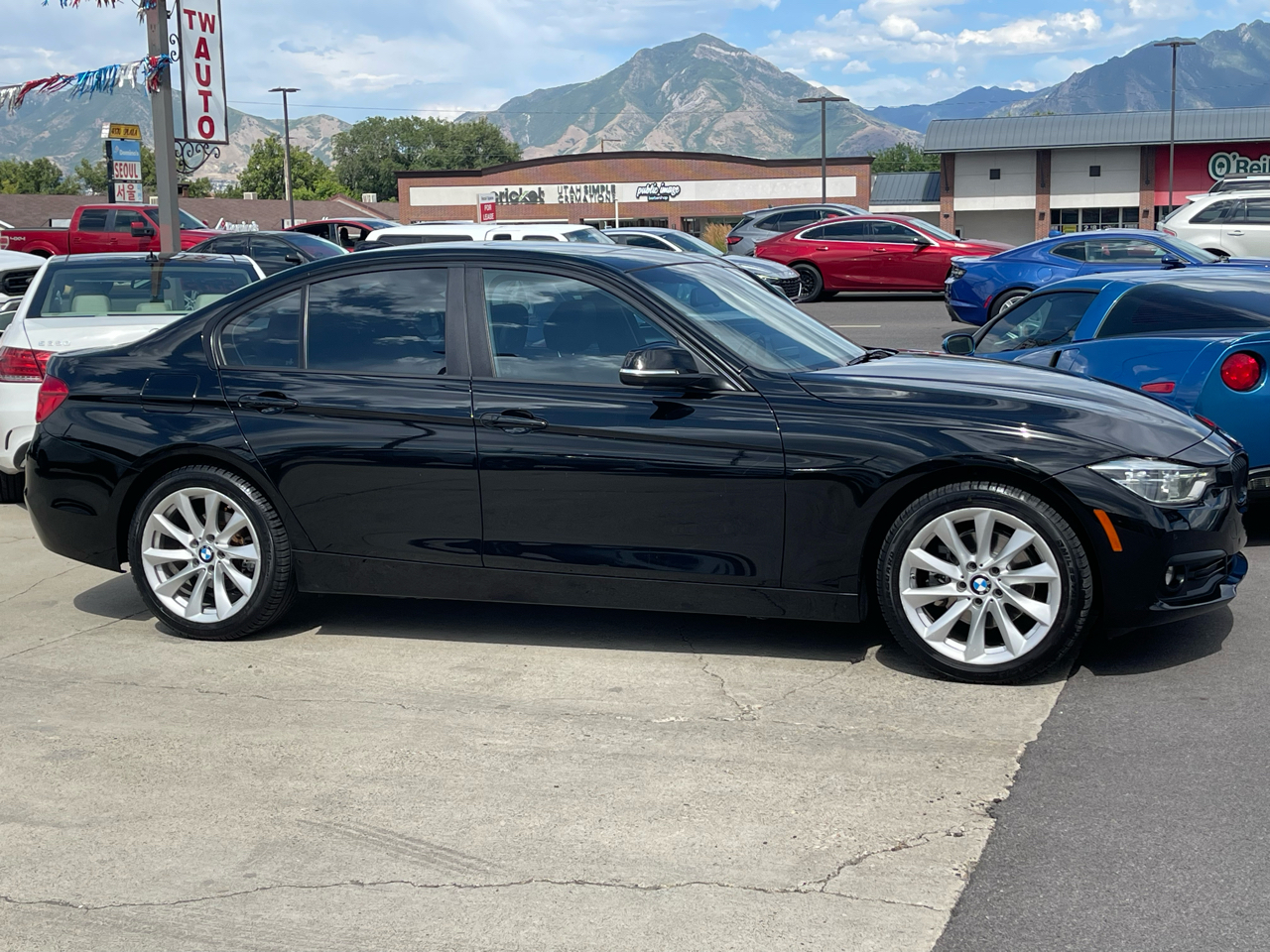 BMW 3-Series 320i xDrive Sedan 2016