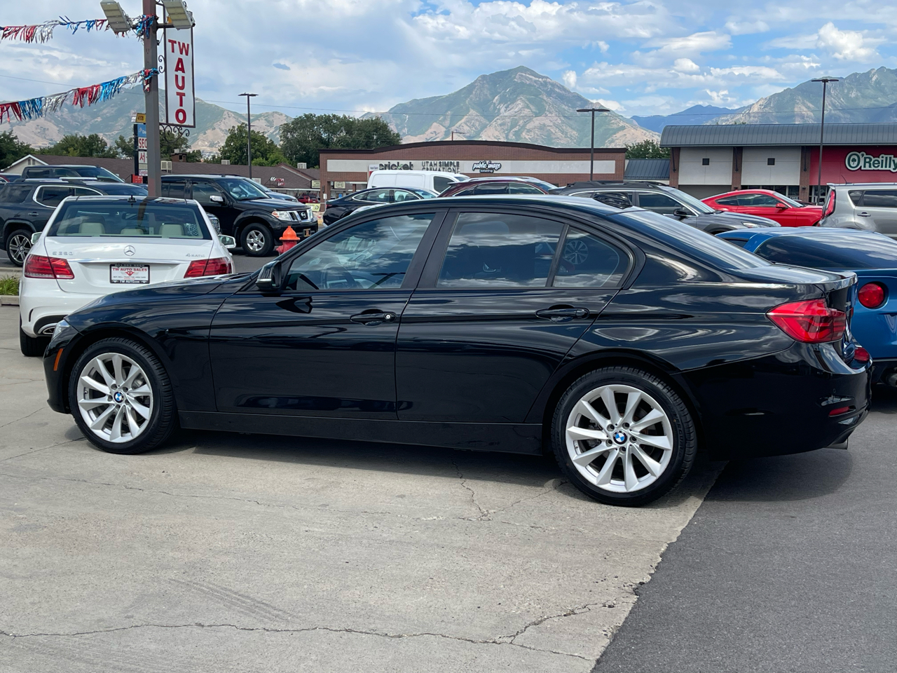 BMW 3-Series 320i xDrive Sedan 2016