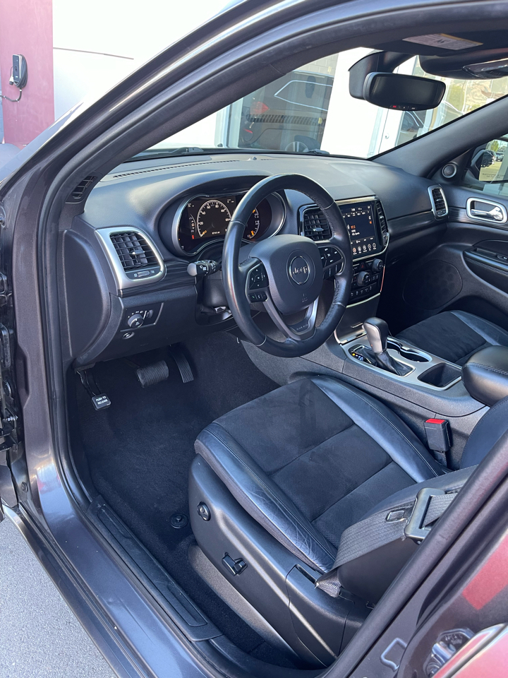 Jeep Grand Cherokee Laredo 4WD 2019