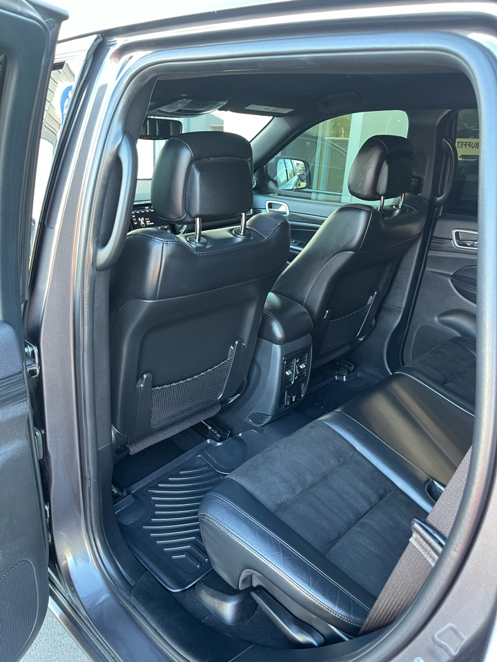 Jeep Grand Cherokee Laredo 4WD 2019