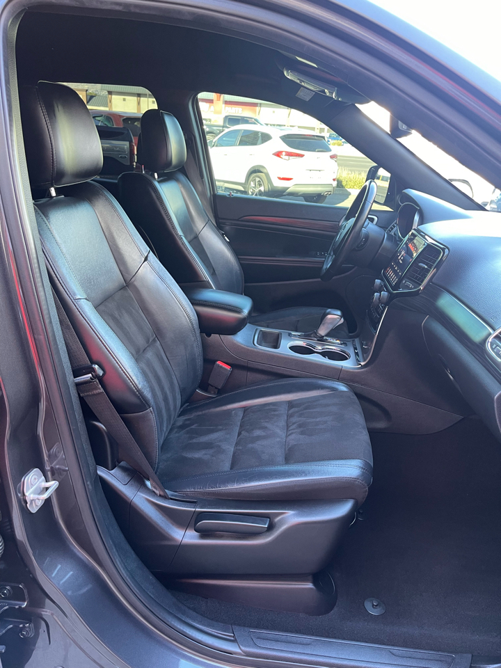 Jeep Grand Cherokee Laredo 4WD 2019