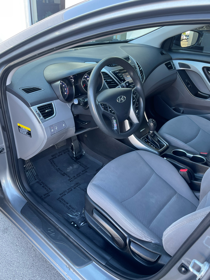 Hyundai Elantra Limited 2014