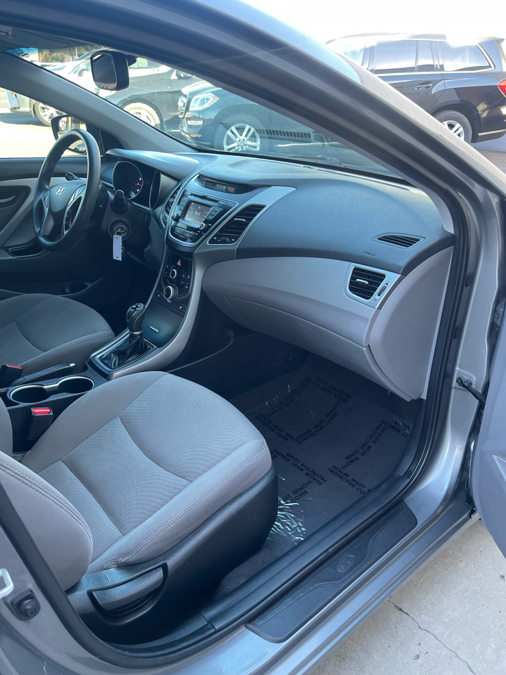 Hyundai Elantra Limited 2014