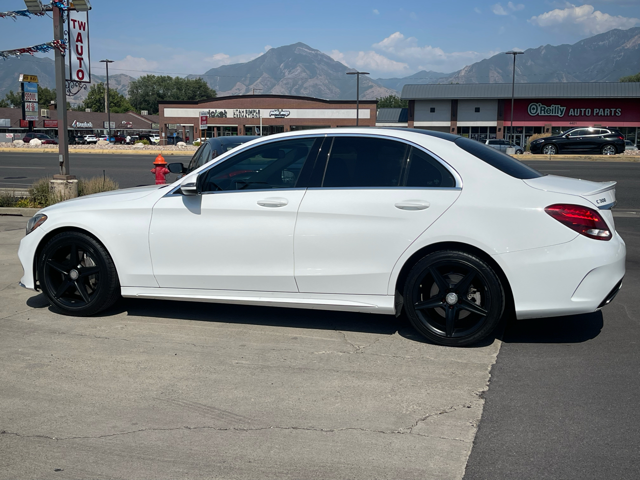 Mercedes-Benz C-Class C300 4MATIC Sedan 2016