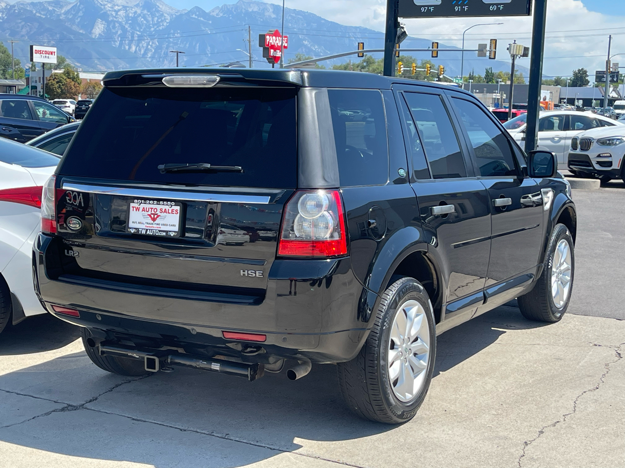 Land Rover LR2 HSE with Tech Package 2011