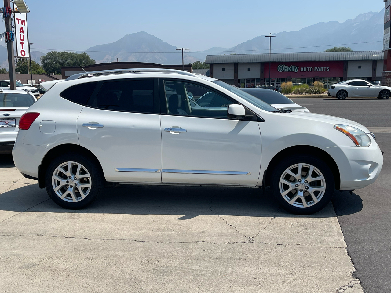 Nissan Rogue S AWD 2013