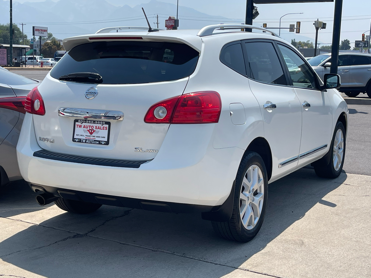 Nissan Rogue S AWD 2013