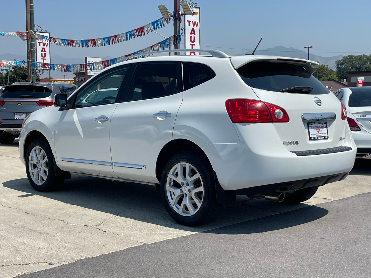 Nissan Rogue S AWD 2013