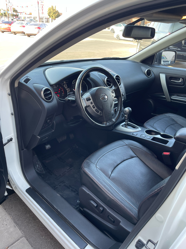 Nissan Rogue S AWD 2013