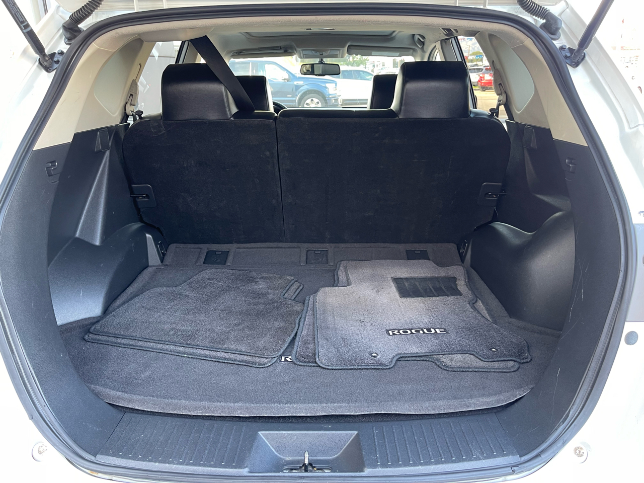 Nissan Rogue S AWD 2013