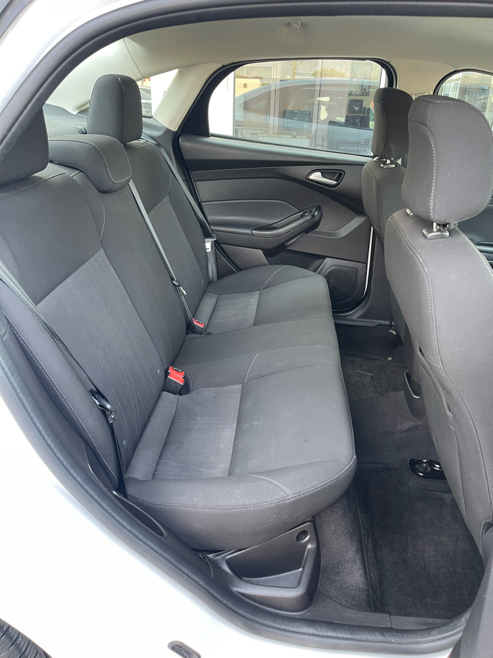 Ford Focus SE Sedan 2018