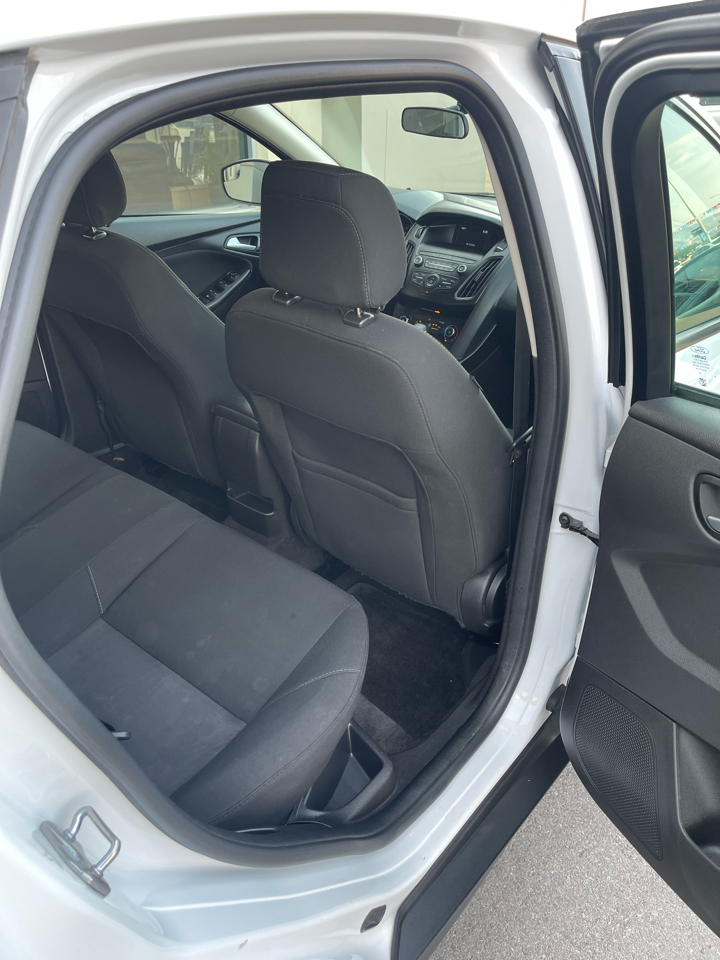 Ford Focus SE Sedan 2018