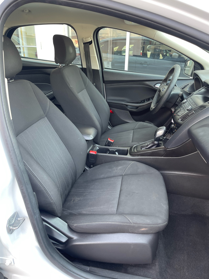 Ford Focus SE Sedan 2018