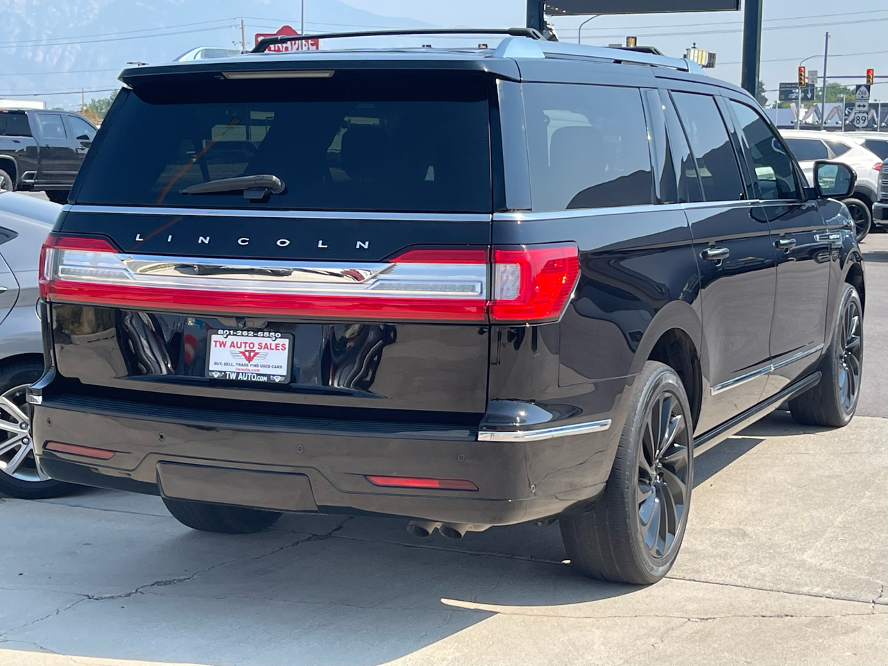 Lincoln Navigator L Reserve 4WD 2021