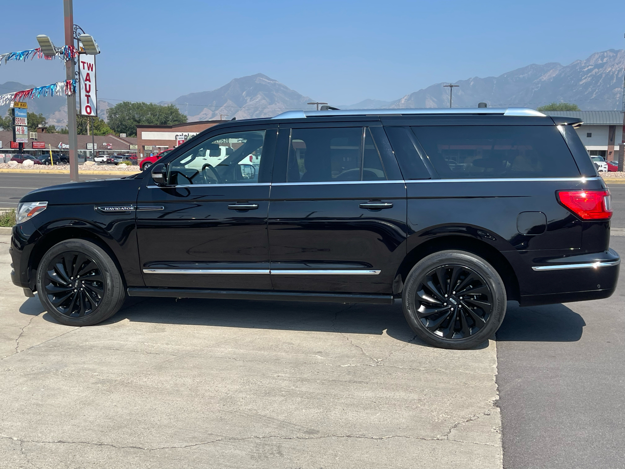 Lincoln Navigator L Reserve 4WD 2021