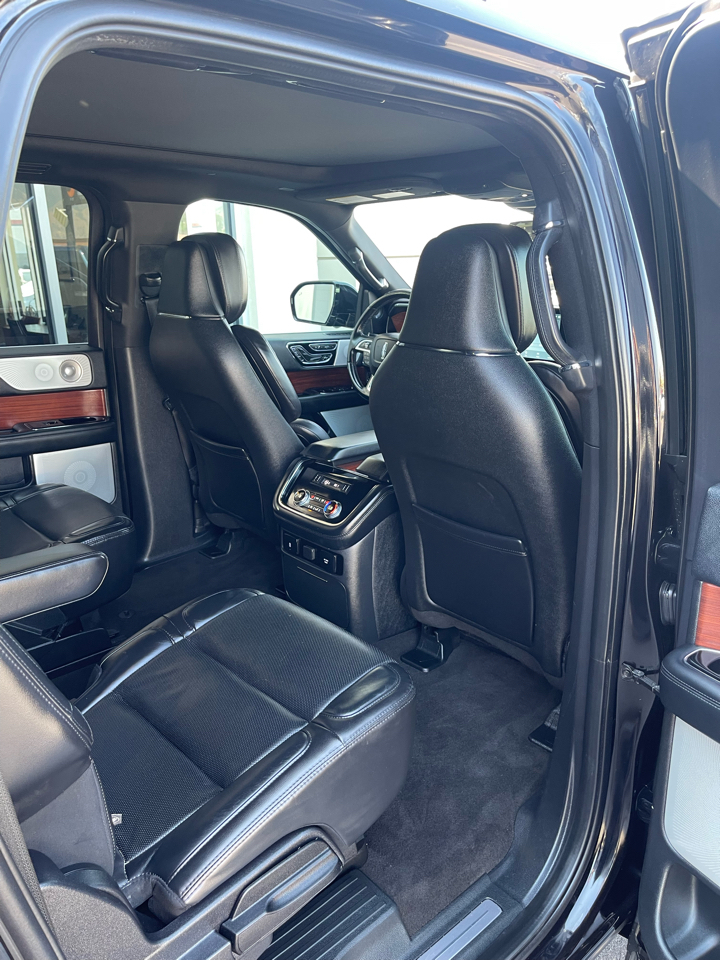 Lincoln Navigator L Reserve 4WD 2021