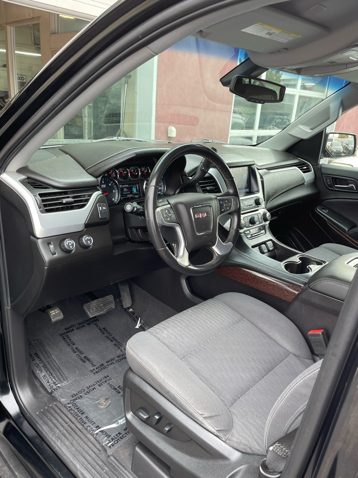 GMC Yukon XL SLE 4WD 2019