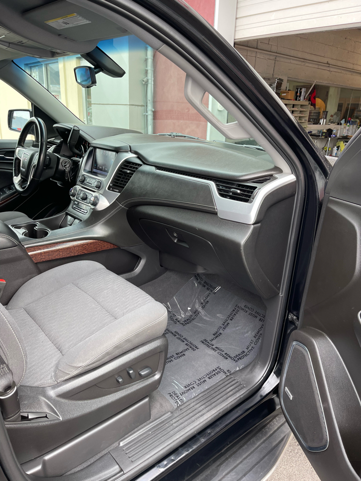 GMC Yukon XL SLE 4WD 2019