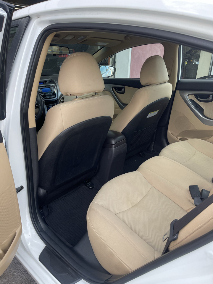 Hyundai Elantra Limited 2013