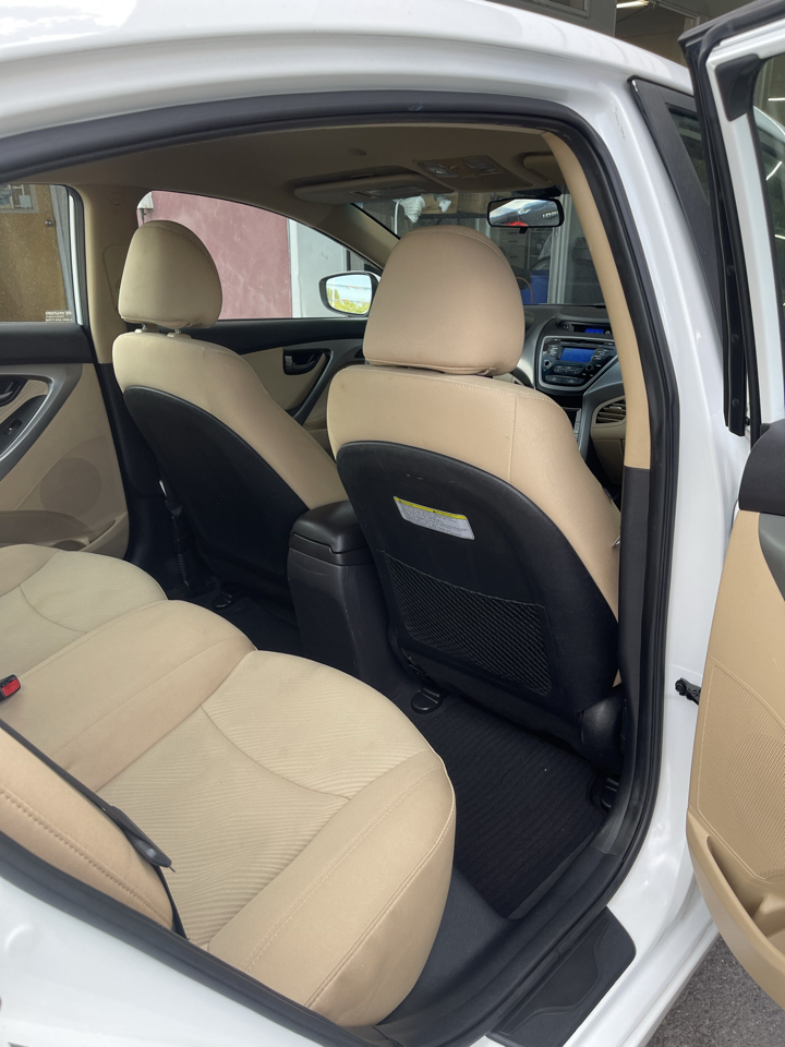 Hyundai Elantra Limited 2013