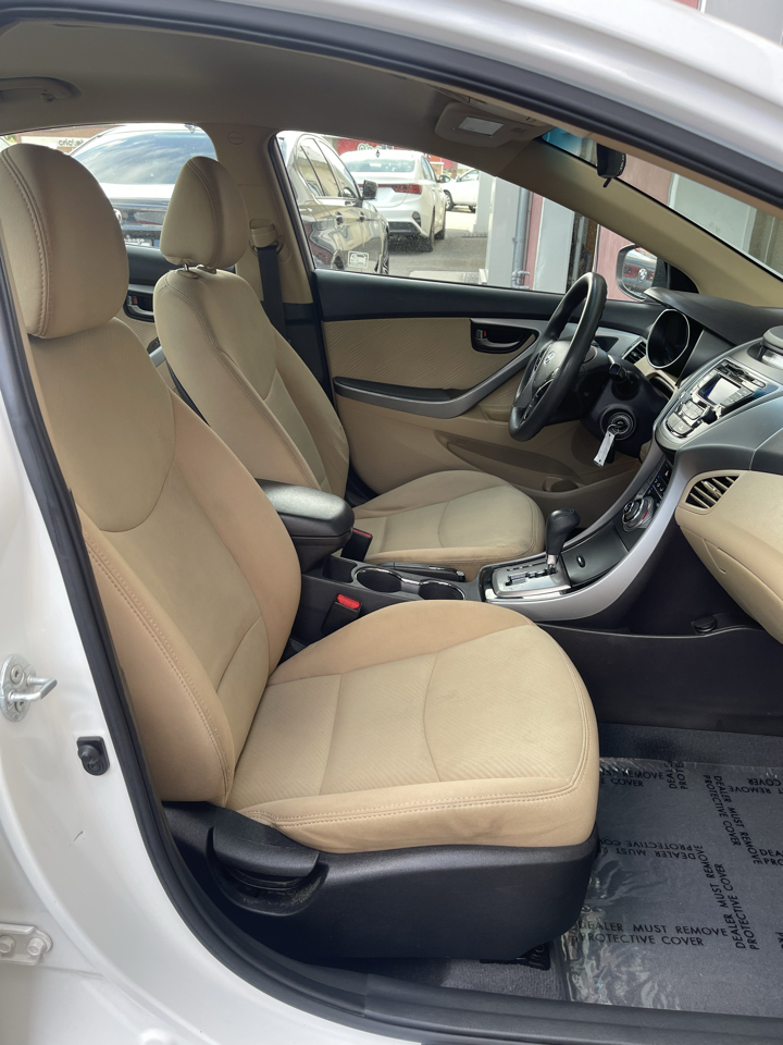 Hyundai Elantra Limited 2013