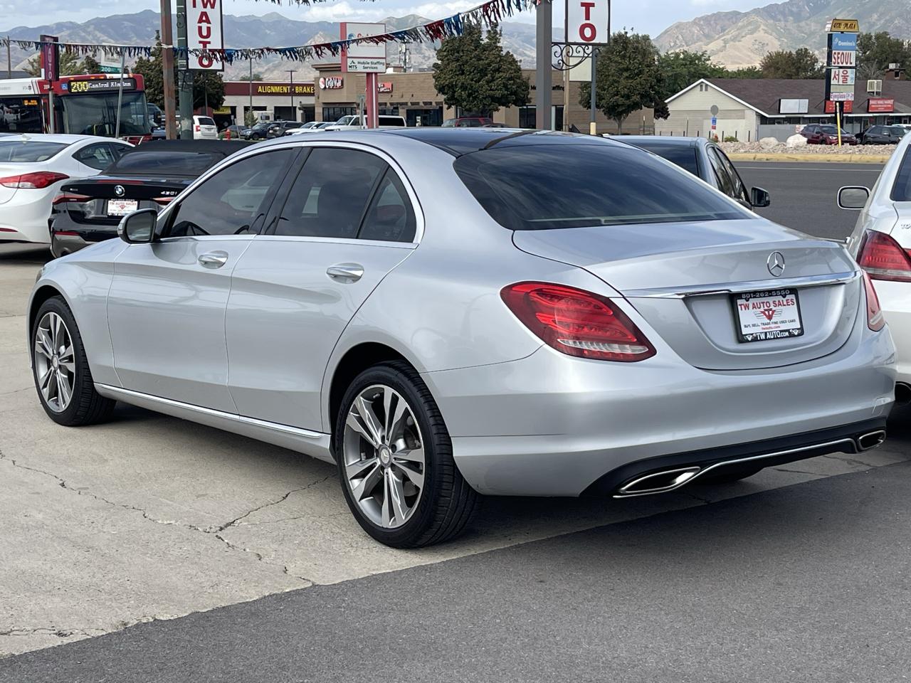 Mercedes-Benz C-Class photo 7