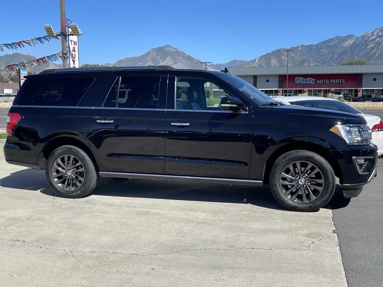 Ford Expedition photo 4